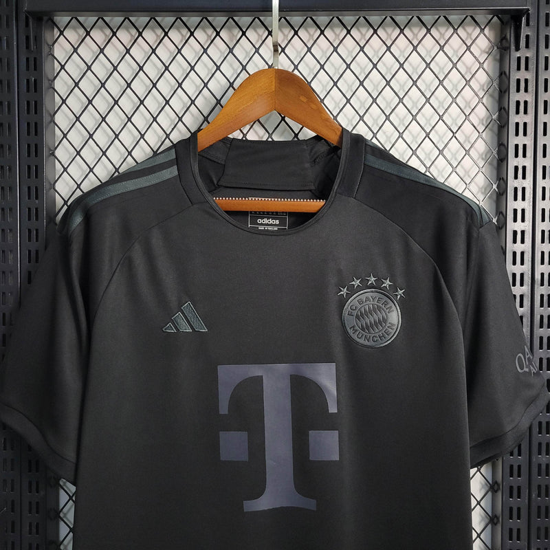 CdC Camisa Bayern Munich Edição Especial Black  23/24 - Versão Torcedor