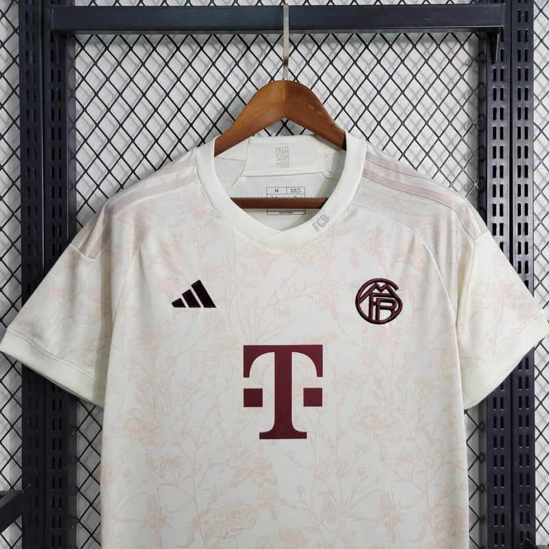 CdC Camisa Bayern Munich Edição Especial Black Palace 23/24 - Versão Torcedor