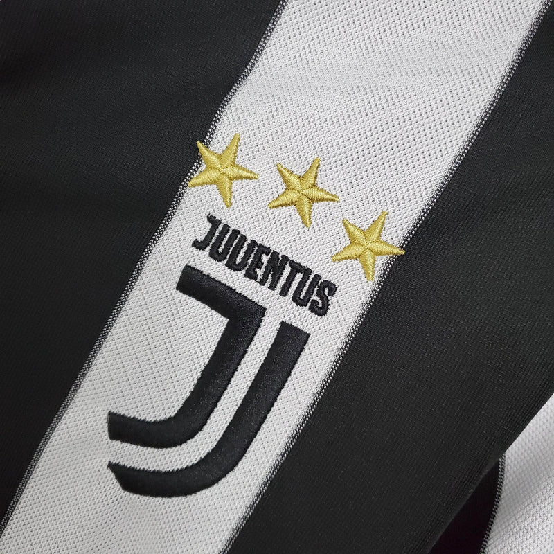 CdC Camisa Juventus Titular 17/18 - Versão Retro